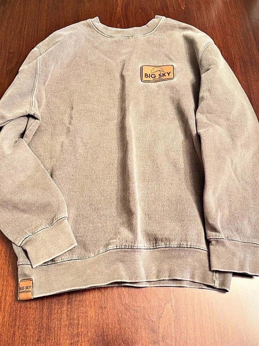 Ouray Big Sky Montana Graphic Sweatshirt in Brown Size Medium